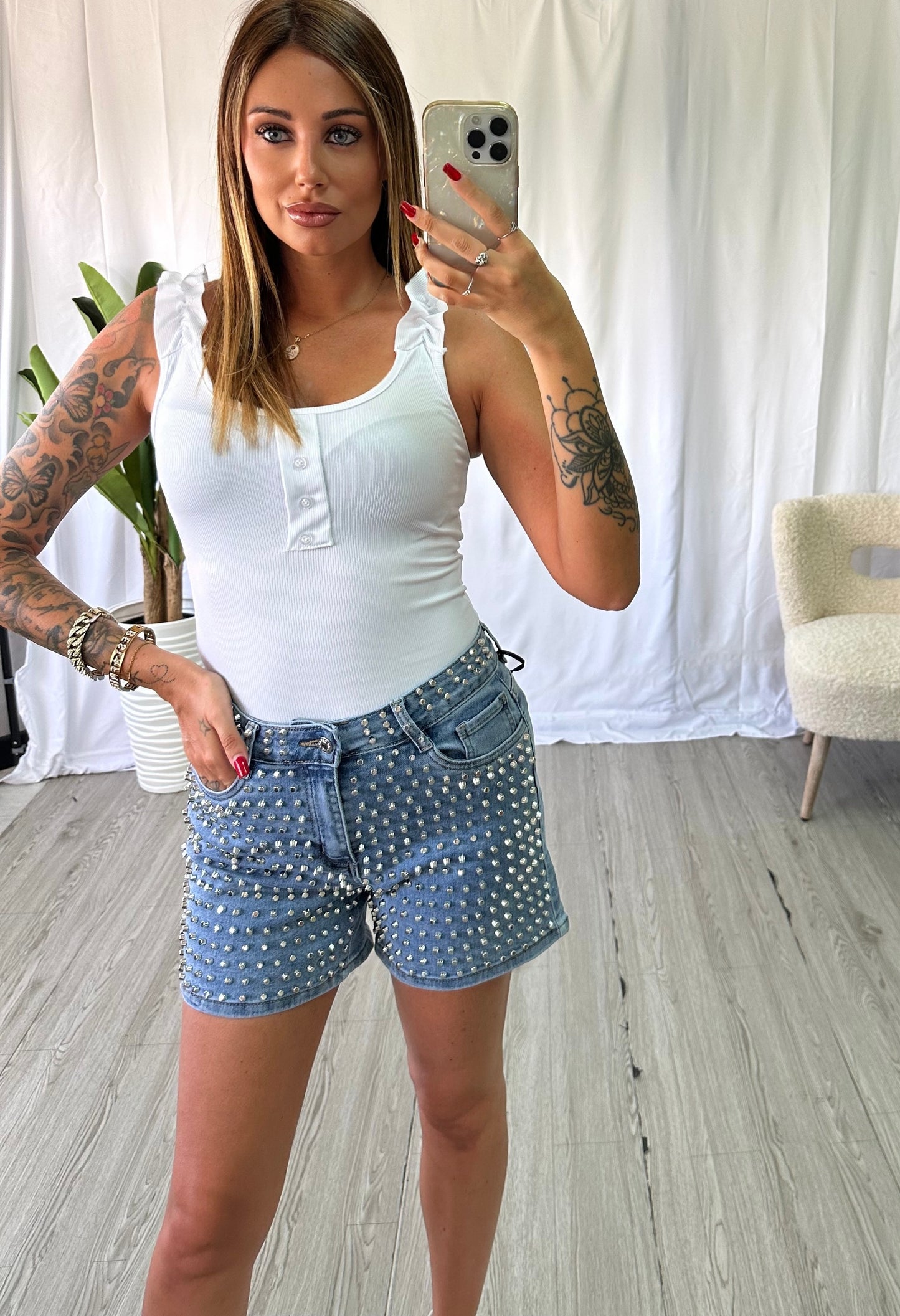 PANTALONCINO CON BORCHIE - JE_MI