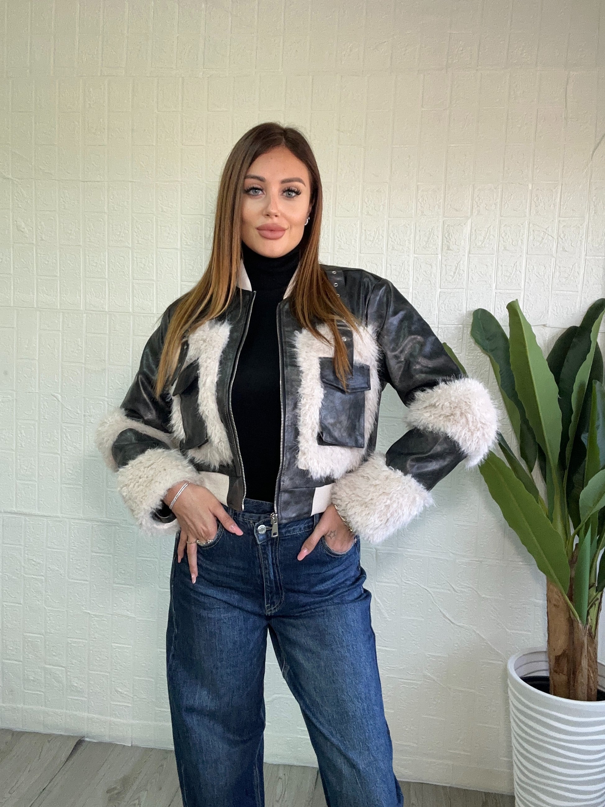 Montone Jenny - JE_MI