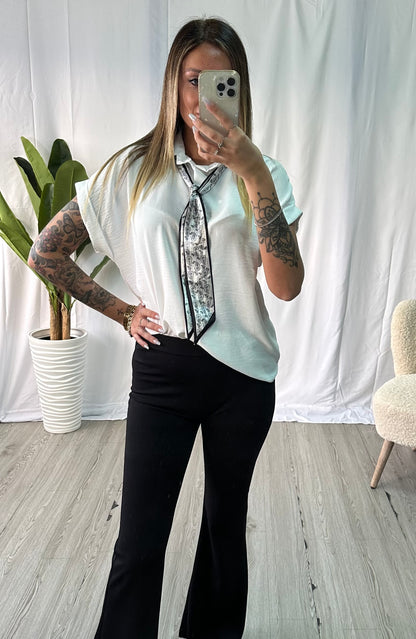 Camicia con cravatta a foulare - JE_MI